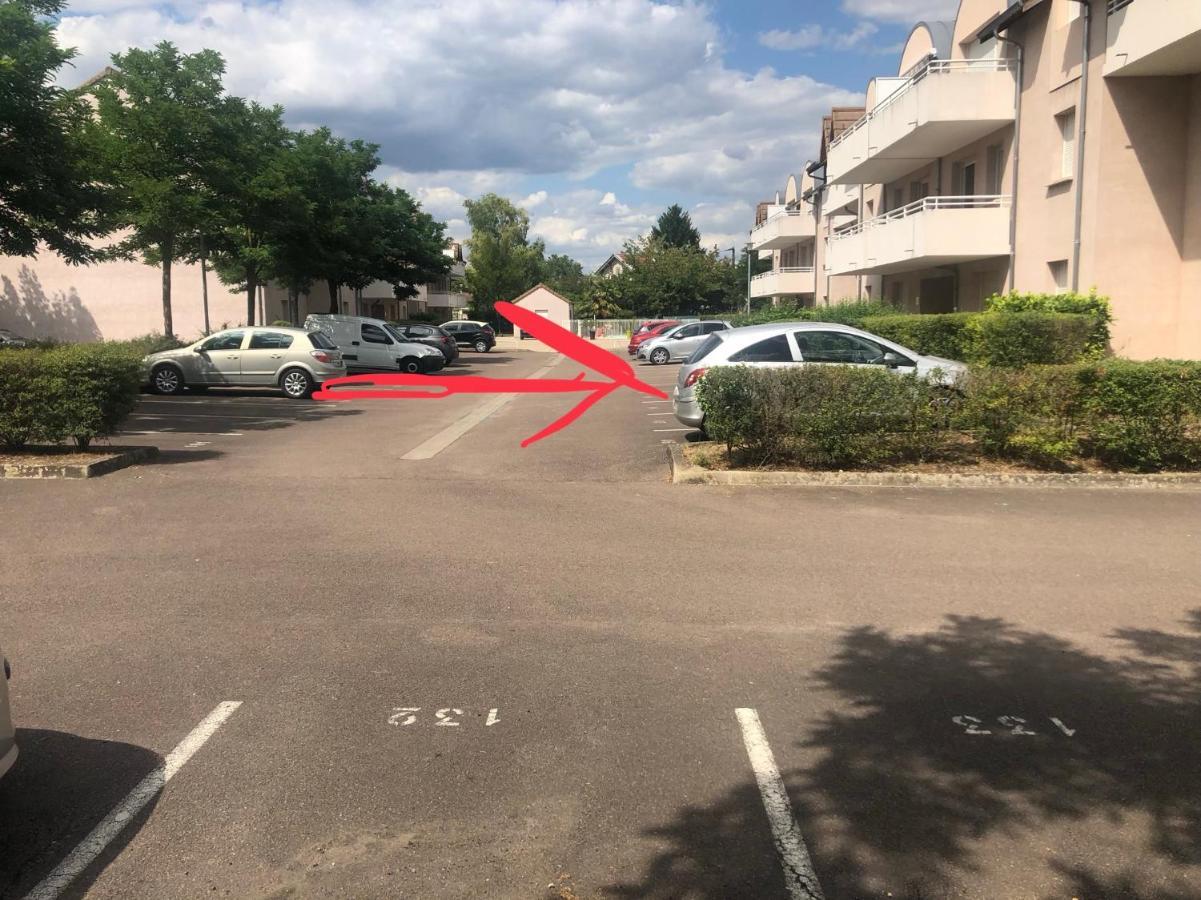 App Calme, Securisee, 5Min Du Centre Apartment โบน ภายนอก รูปภาพ